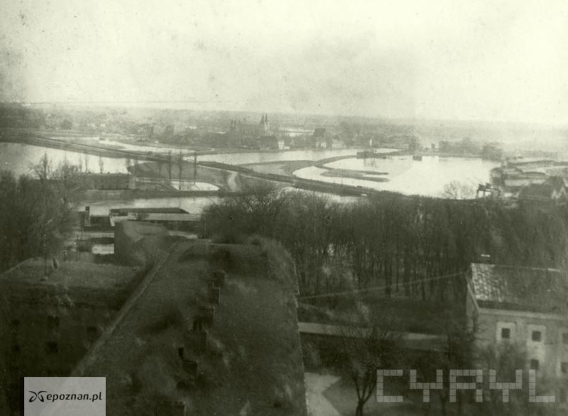 Widok na Poznań z lotu ptaka - prawdopodobnie powódź 1924 | fot. Muzeum Uniwersytetu Medycznego im. Karola Marcinkowskiego w Poznaniu / CYRYL